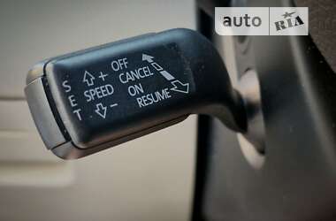 Универсал Volkswagen Passat 2010 в Одессе