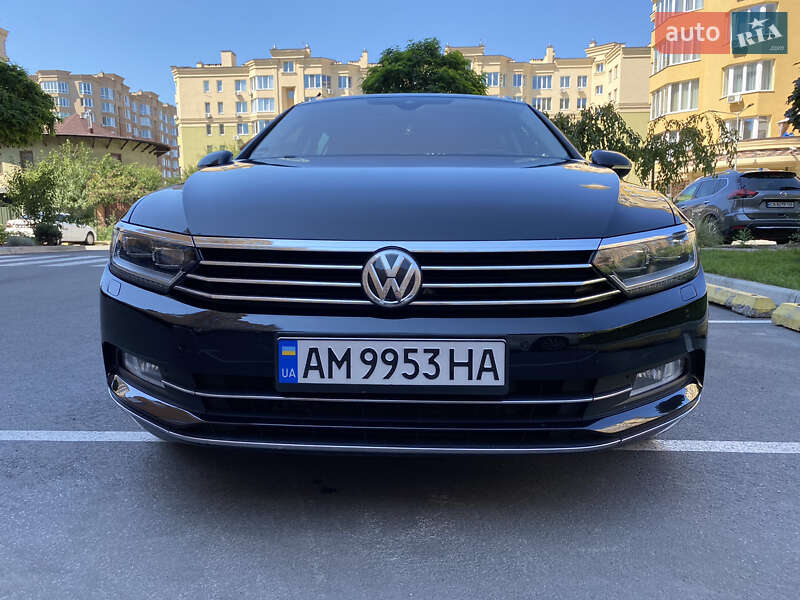 Універсал Volkswagen Passat 2017 в Києві