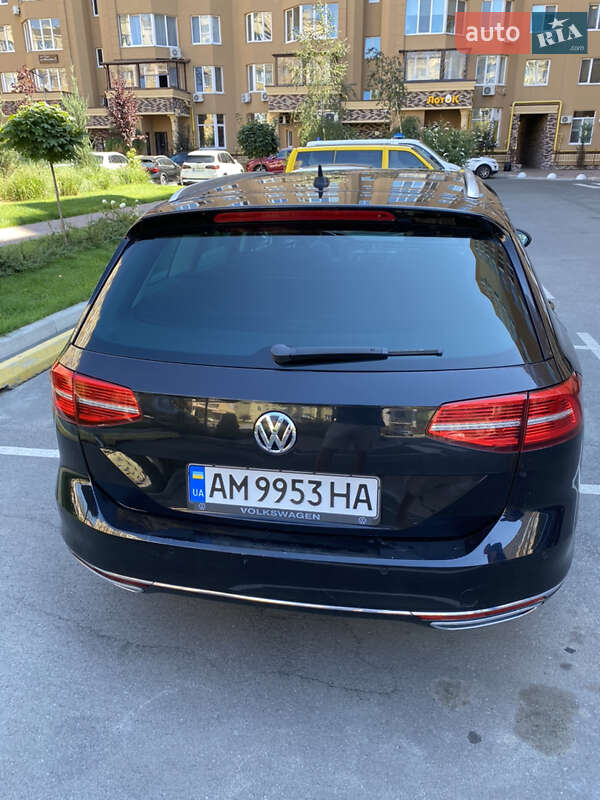 Універсал Volkswagen Passat 2017 в Києві