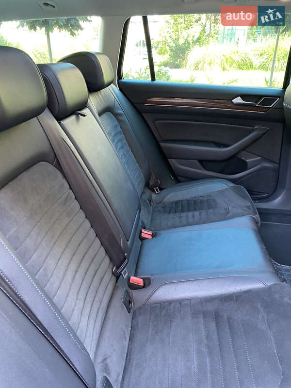 Універсал Volkswagen Passat 2017 в Києві