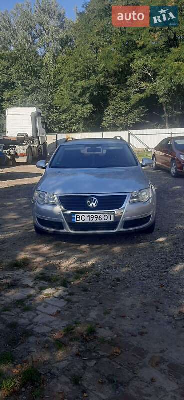 Универсал Volkswagen Passat 2008 в Жидачове