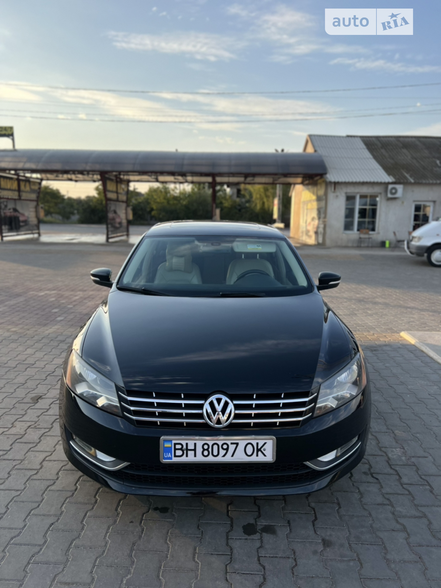 2012 Volkswagen Passat - мініатюра 3