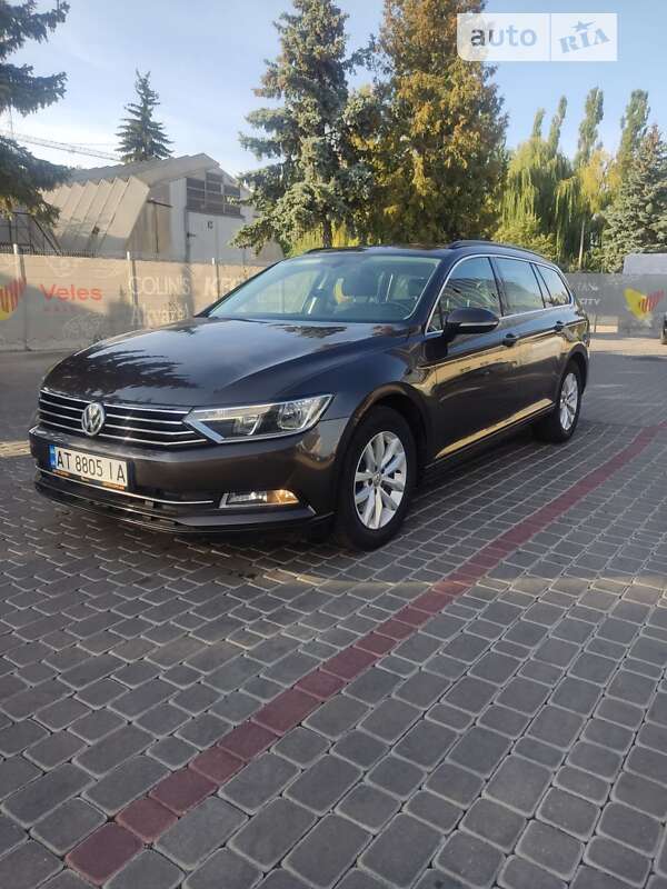 Универсал Volkswagen Passat 2015 в Ивано-Франковске