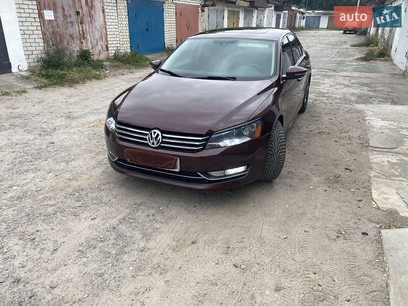 Седан Volkswagen Passat 2012 в 
