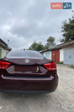 Седан Volkswagen Passat 2012 в 
