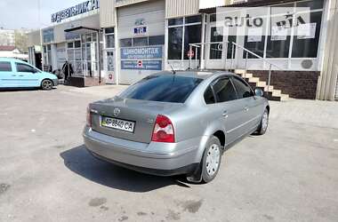 Седан Volkswagen Passat 2004 в Запорожье