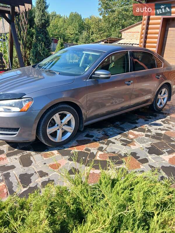 Седан Volkswagen Passat 2014 в Жашкове