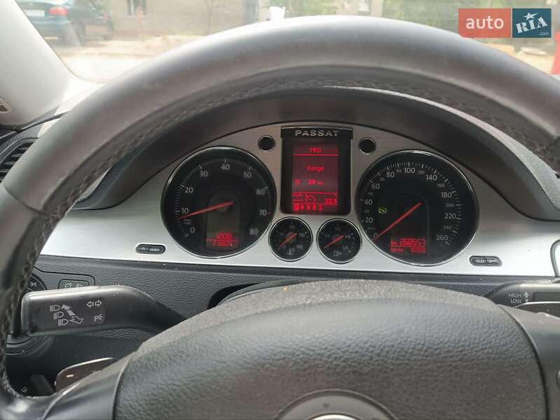 Универсал Volkswagen Passat 2008 в Запорожье