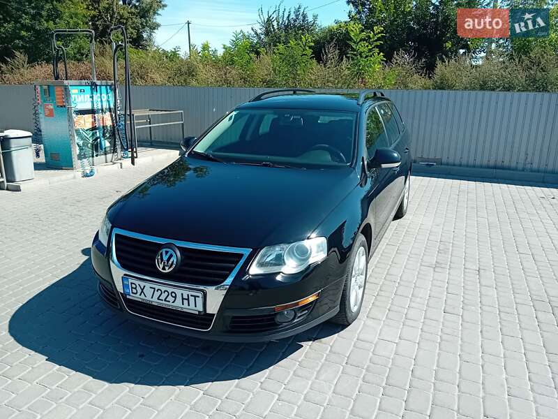 Универсал Volkswagen Passat 2008 в Староконстантинове