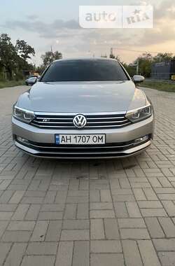 Седан Volkswagen Passat 2015 в Краматорске