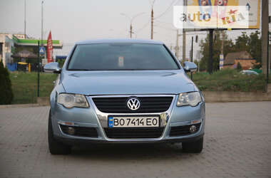 Седан Volkswagen Passat 2005 в Черновцах