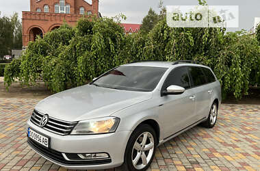 Універсал Volkswagen Passat 2011 в Білгороді-Дністровському