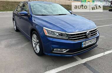 Седан Volkswagen Passat 2016 в Виннице