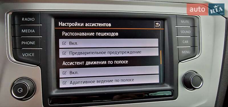 Универсал Volkswagen Passat 2016 в Львове