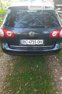 Универсал Volkswagen Passat 2007 в Бориславе