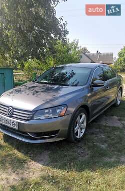 Седан Volkswagen Passat 2013 в 