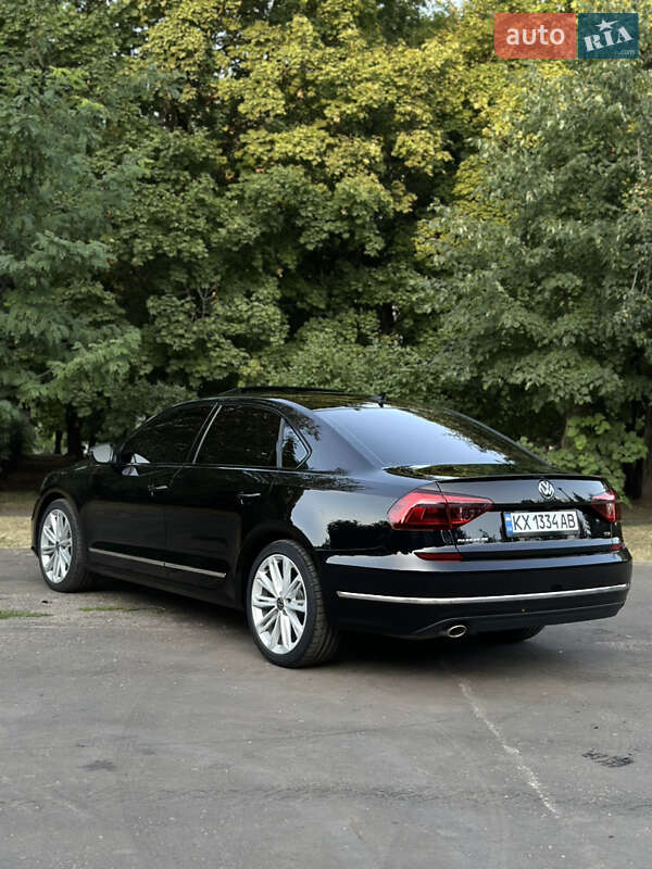 Седан Volkswagen Passat 2017 в Харькове