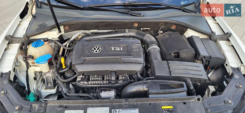 Седан Volkswagen Passat 2014 в Черкасах