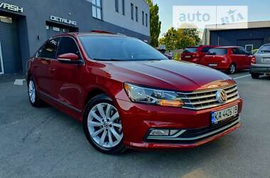 Седан Volkswagen Passat 2017 в Киеве