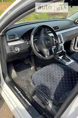 Универсал Volkswagen Passat 2012 в Кропивницком