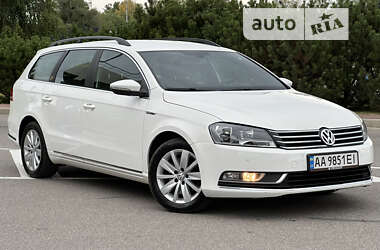 Універсал Volkswagen Passat 2014 в Києві