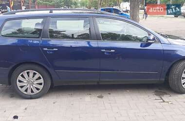 Универсал Volkswagen Passat 2005 в 