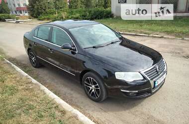 Седан Volkswagen Passat 2010 в Коломые