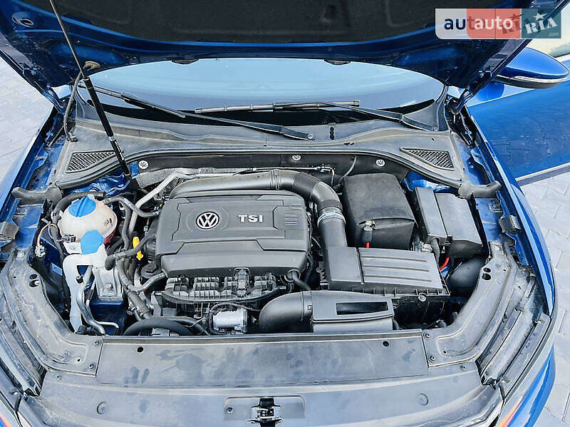 Седан Volkswagen Passat 2016 в Кам'янському