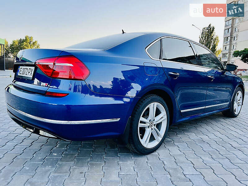 Седан Volkswagen Passat 2016 в Кам'янському