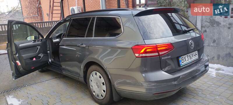 Универсал Volkswagen Passat 2016 в Хмельницком