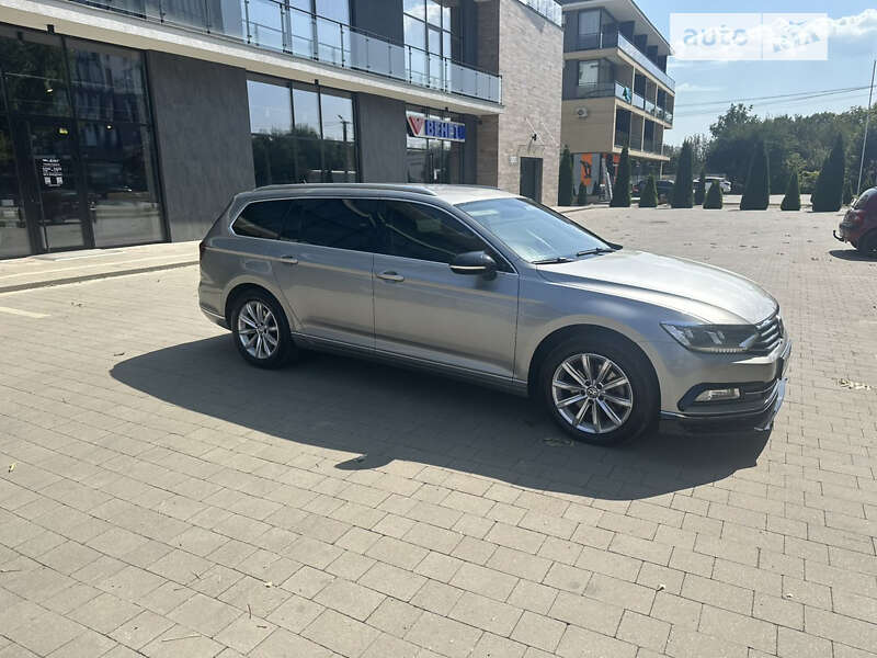 Универсал Volkswagen Passat 2016 в Ужгороде