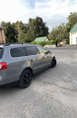 Універсал Volkswagen Passat 2005 в Вінниці