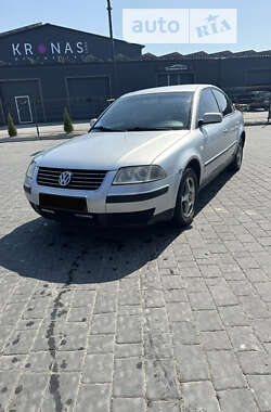 Седан Volkswagen Passat 2002 в Богородчанах