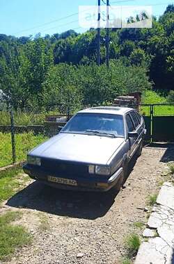 Хэтчбек Volkswagen Passat 1986 в Ужгороде