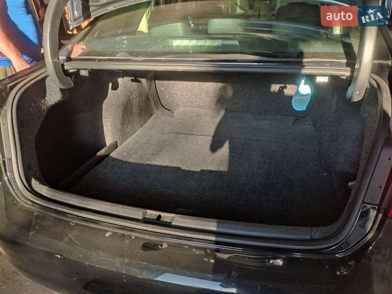 Седан Volkswagen Passat 2014 в Южноукраинске
