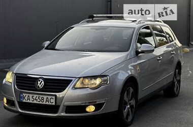 Универсал Volkswagen Passat 2008 в Киеве