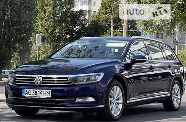 Універсал Volkswagen Passat 2017 в Луцьку