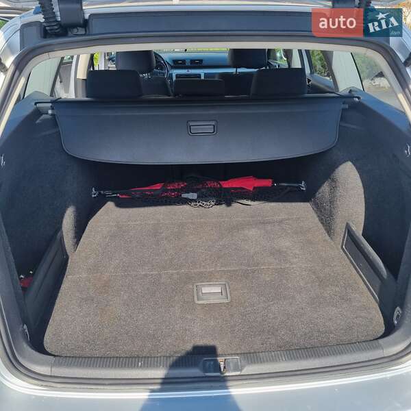 Универсал Volkswagen Passat 2010 в Львове фото 7 Универсал Volkswagen Passat 2010 в Львове