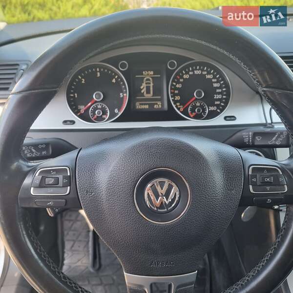 Универсал Volkswagen Passat 2010 в Львове фото 12 Универсал Volkswagen Passat 2010 в Львове