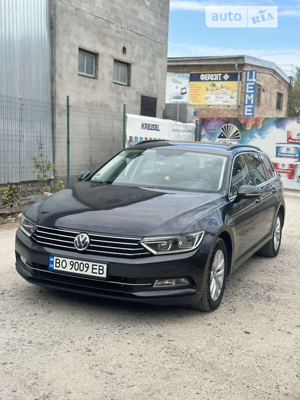 Універсал Volkswagen Passat 2017 в Волочиську