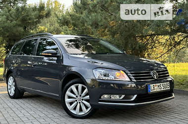 Универсал Volkswagen Passat 2012 в Дрогобыче