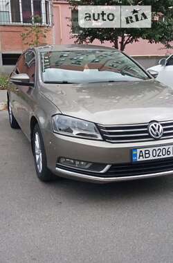 Седан Volkswagen Passat 2011 в Вінниці