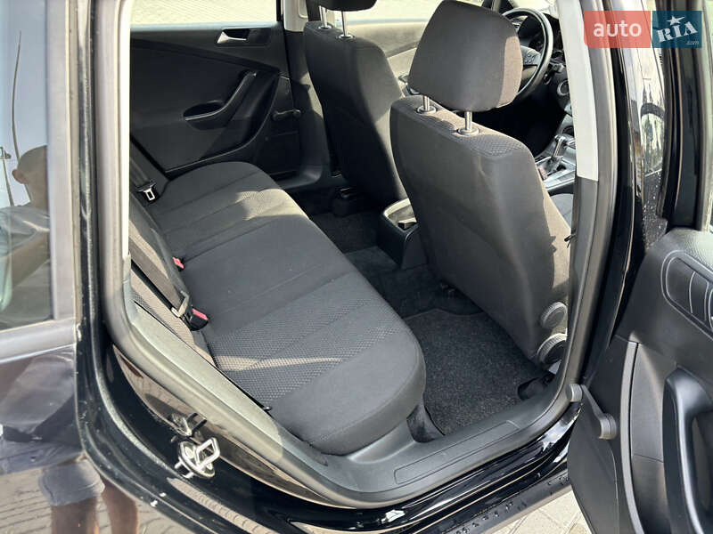 Универсал Volkswagen Passat 2008 в Житомире