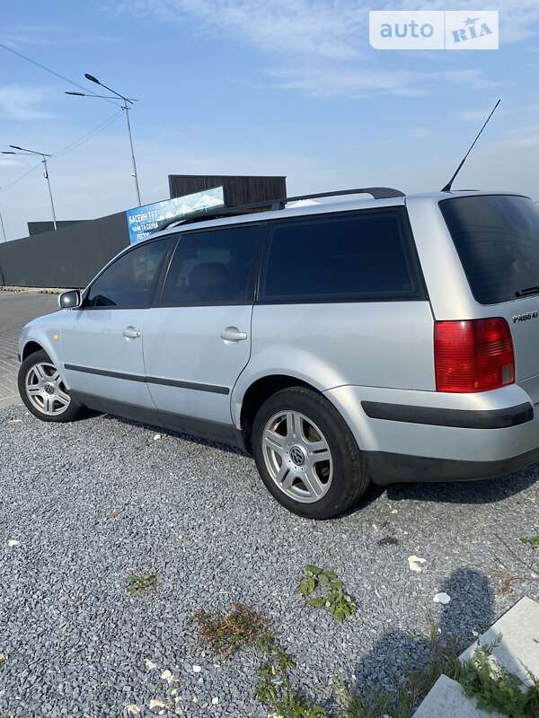 Універсал Volkswagen Passat 1999 в Львові