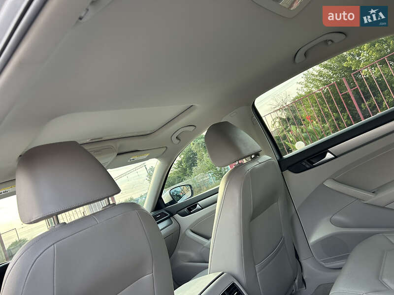 Седан Volkswagen Passat 2015 в Дружковке