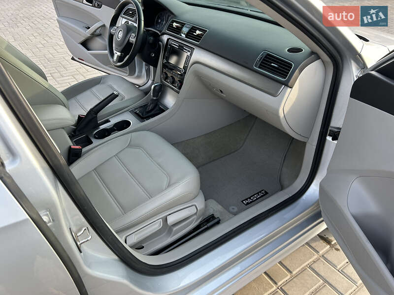 Седан Volkswagen Passat 2015 в Дружковке