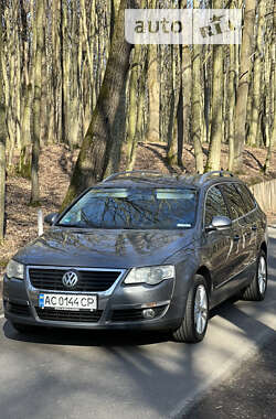 Універсал Volkswagen Passat 2008 в Луцьку