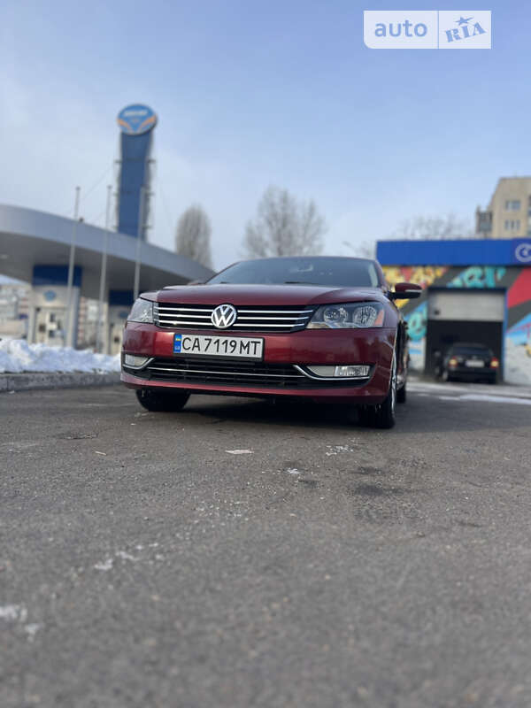 Седан Volkswagen Passat 2014 в Черкассах