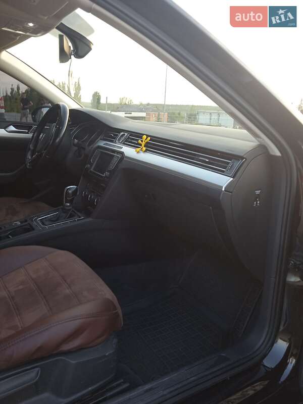 Универсал Volkswagen Passat 2017 в Хмельницком фото 18 Универсал Volkswagen Passat 2017 в Хмельницком