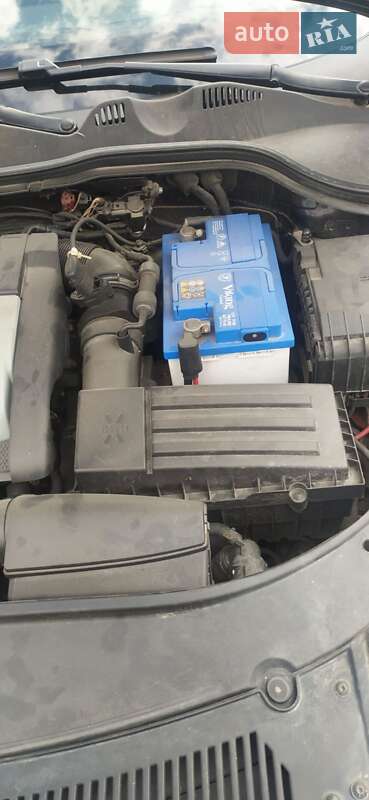 Універсал Volkswagen Passat 2007 в Житомирі